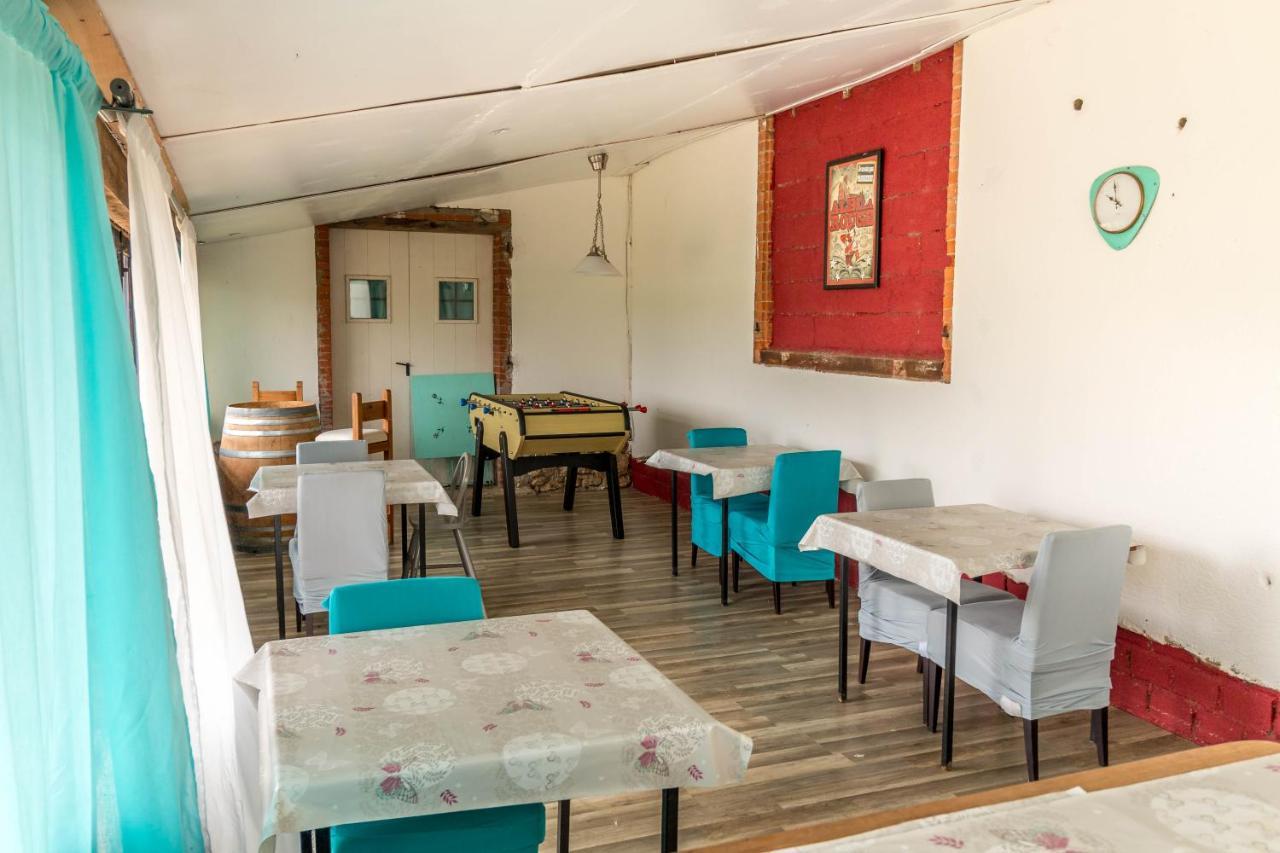 Chambres D'Hotes La Vigneronne Senouillac Exterior photo